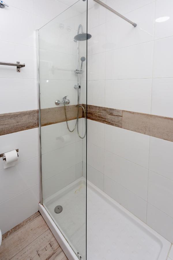 Auberge de jeunesse Easy Sants By Bossh! (Adults Only) à Barcelone Extérieur photo