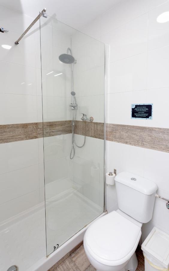 Auberge de jeunesse Easy Sants By Bossh! (Adults Only) à Barcelone Extérieur photo