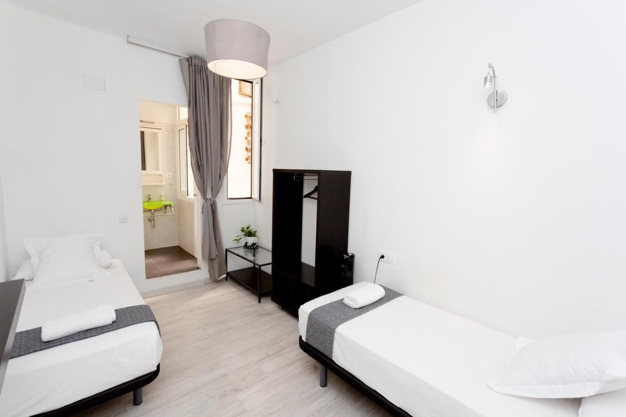 Auberge de jeunesse Easy Sants By Bossh! (Adults Only) à Barcelone Extérieur photo
